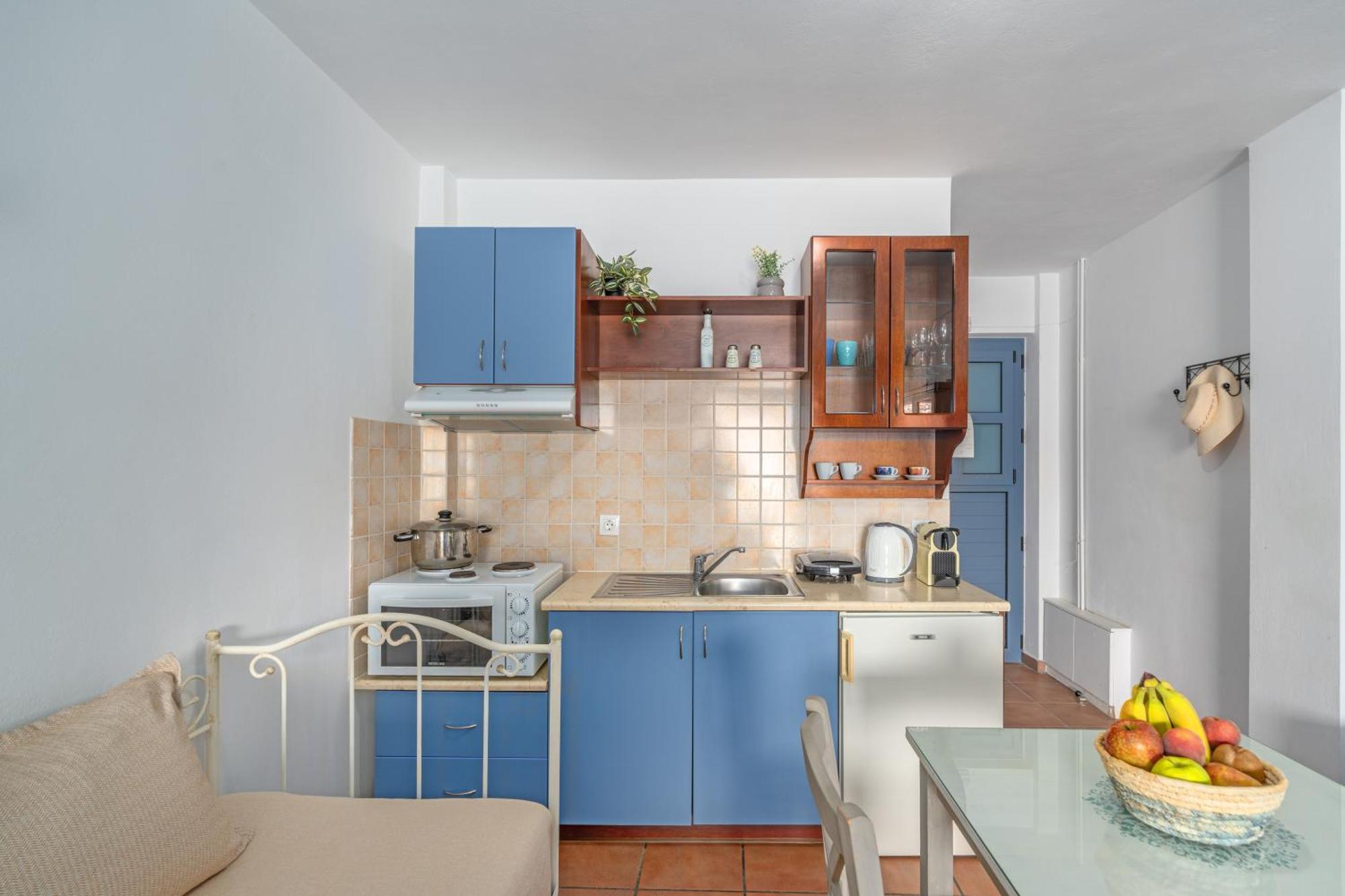 Niovi Seaview Apartments Agioi Apostoloi  Exterior photo